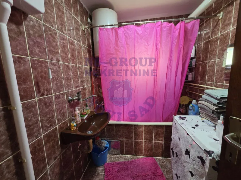 Kuća na prodaju Čenej 184m2, 576273