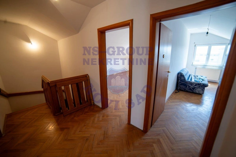Stan na prodaju Novi Sad 154m2, 576363