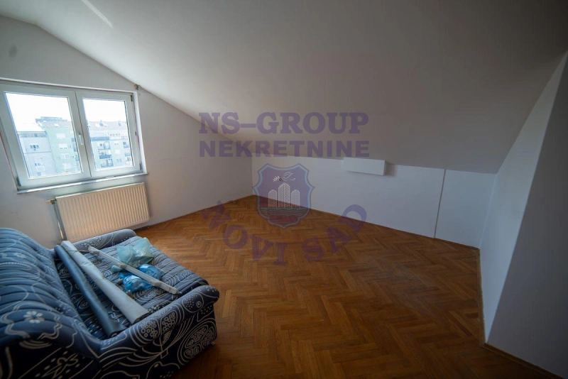 Stan na prodaju Novi Sad 154m2, 576363