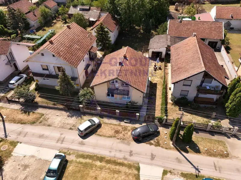 kuca na prodaju Čenej, 184m2 576273