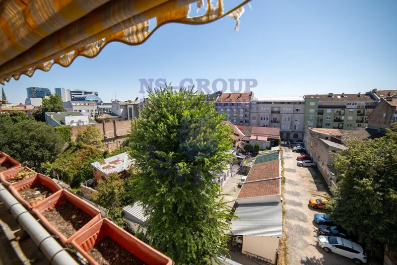 Stan na prodaju Novi Sad 154m2, 576363