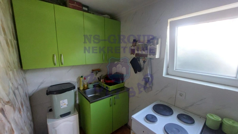 Kuća na prodaju Novi Sad 70m2, 576668