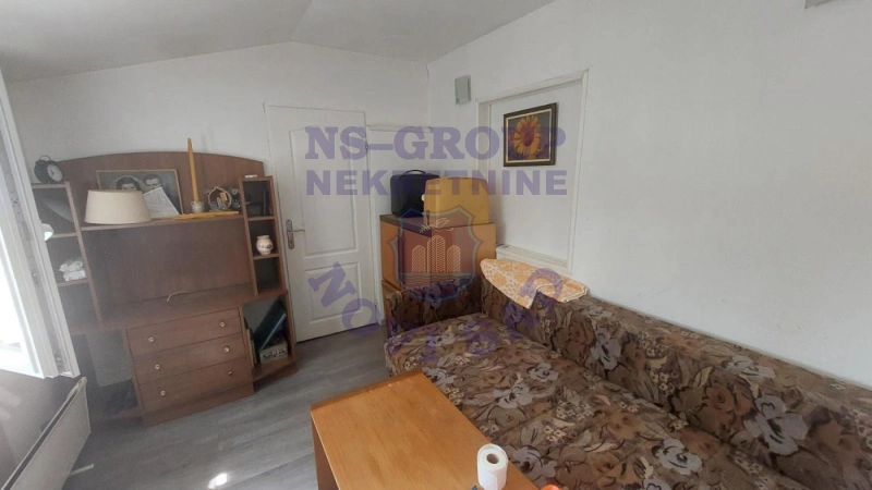 Kuća na prodaju Novi Sad 70m2, 576668