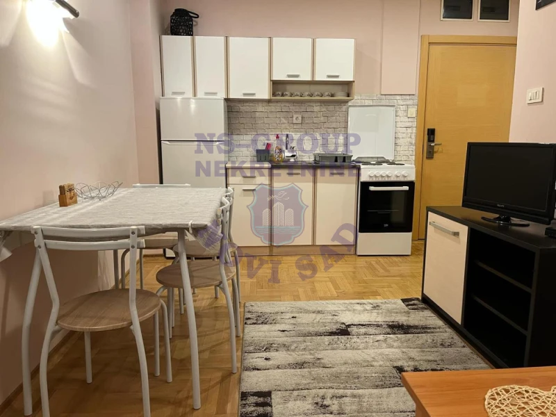Stan na prodaju Novi Sad 31m2, 17264