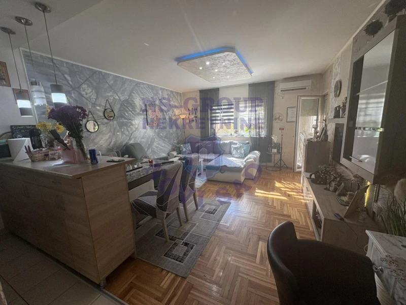 stan na prodaju Novi Sad, 63m2 576688