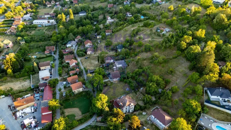 Plac na prodaju Sremska Kamenica 1521m2, 575845