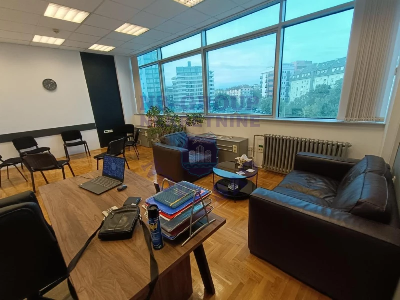 Lokal na prodaju Novi Sad 48m2, 576703