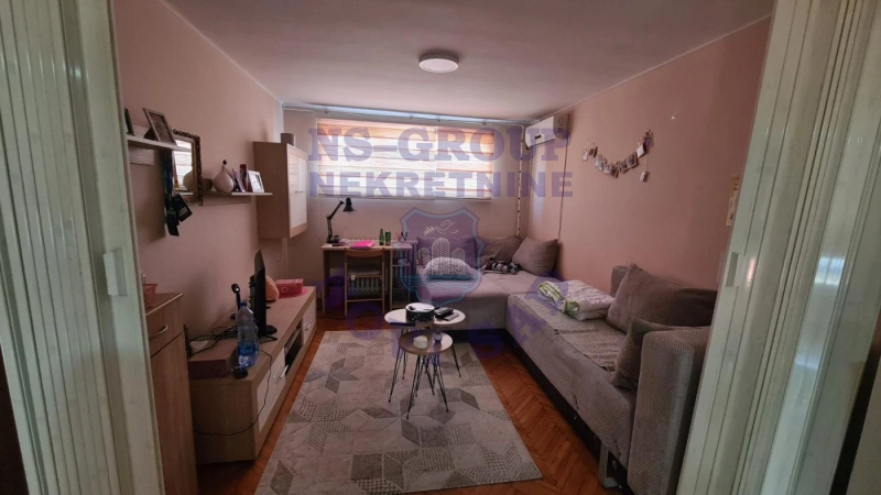 stan na prodaju Novi Sad, 58m2 576742