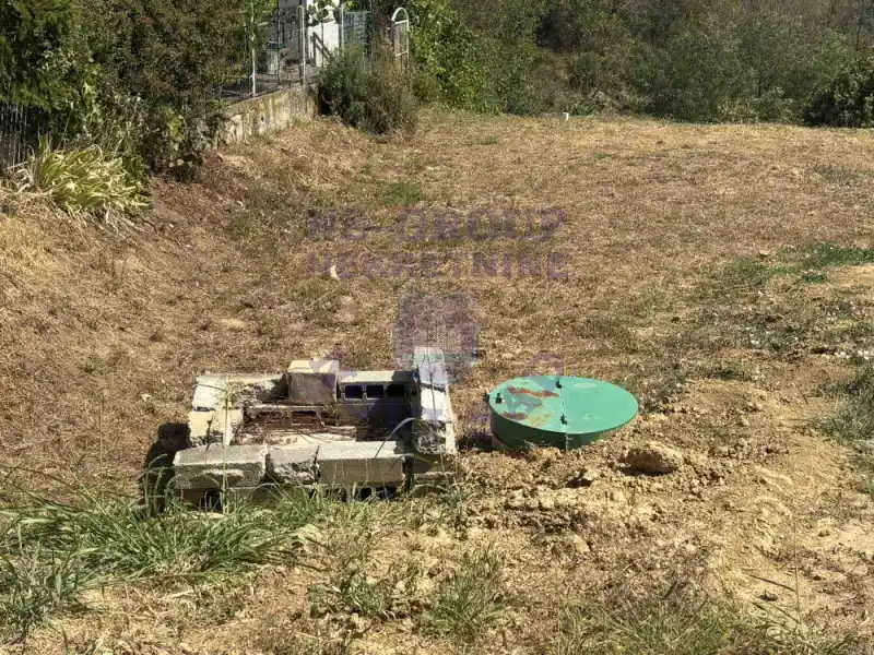 plac na prodaju Maradik 1600m2 576514
