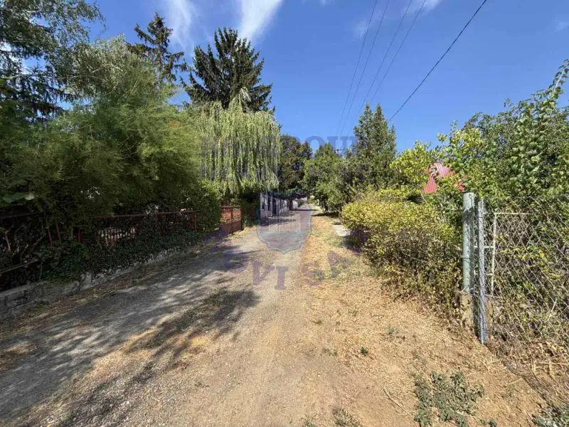 plac na prodaju Maradik 1600m2 576514