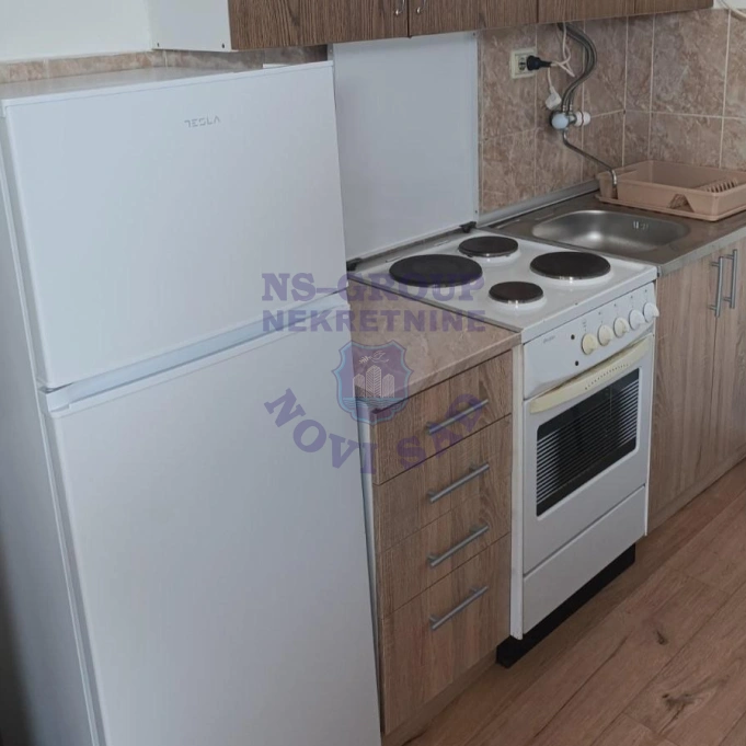 Stan na prodaju Novi Sad 37m2, 17226