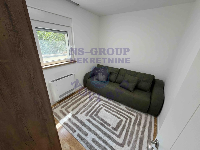 kuca na prodaju Petrovaradin 162m2 576728