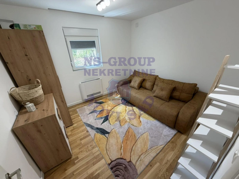 kuca na prodaju Petrovaradin 162m2 576728