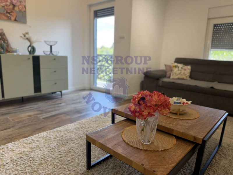 kuca na prodaju Petrovaradin 162m2 576728