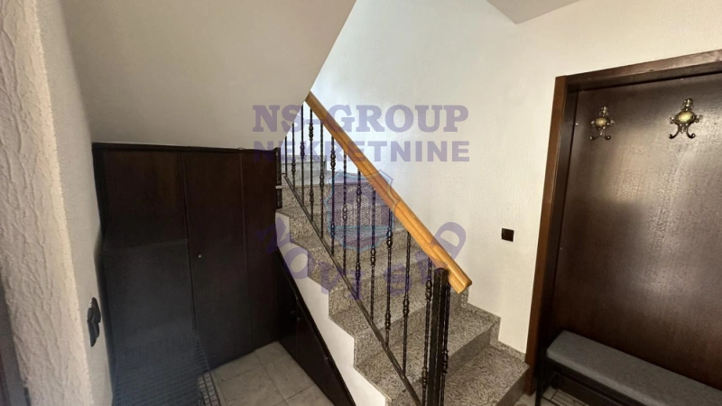 Kuća na prodaju Novi Sad 197m2, 17285
