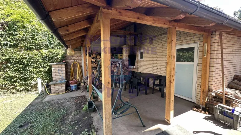 Kuća na prodaju Novi Sad 197m2, 17285