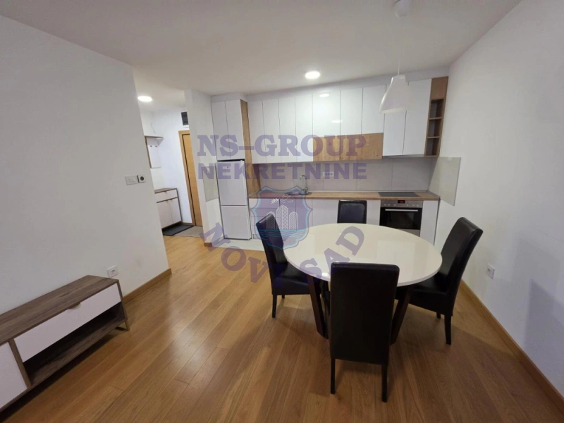 Stan na prodaju Novi Sad 64m2, 570772