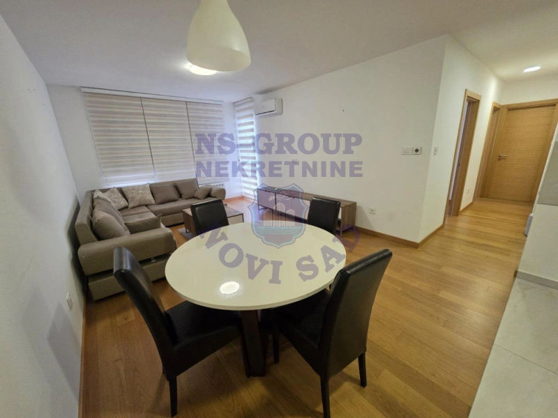 stan na prodaju Novi Sad, 64m2 570772