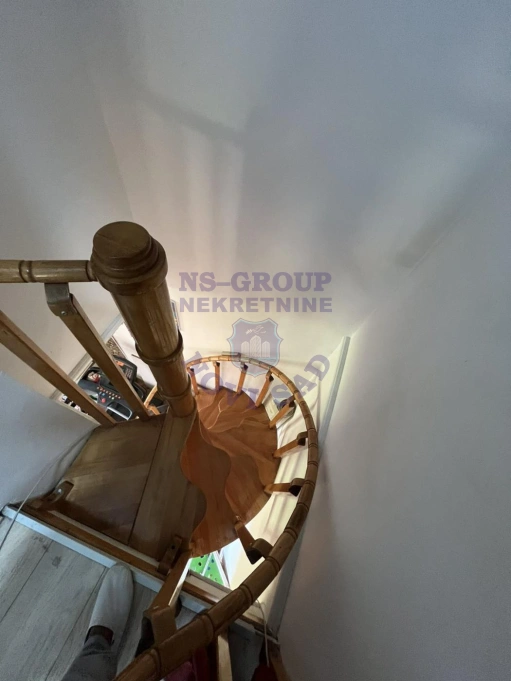 stan na prodaju Novi Sad 49m2 576859