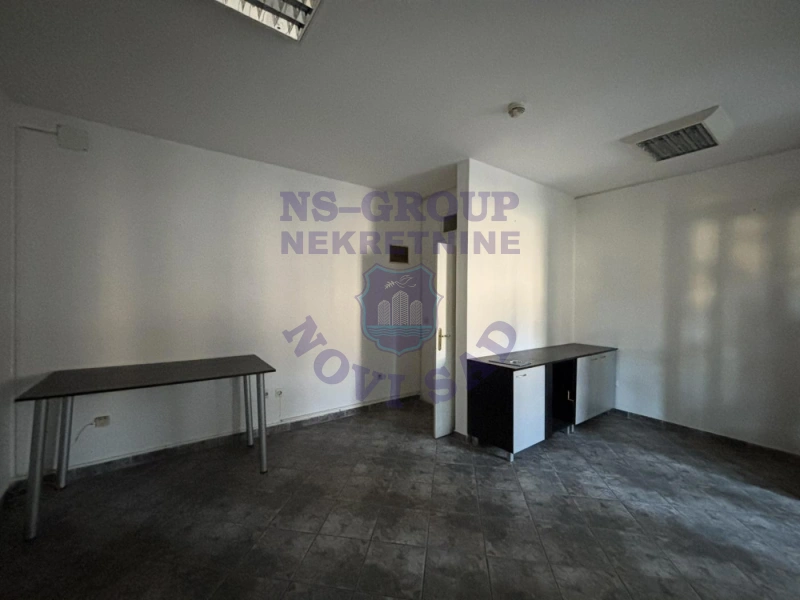 Lokal na prodaju Kać 23m2, 576835