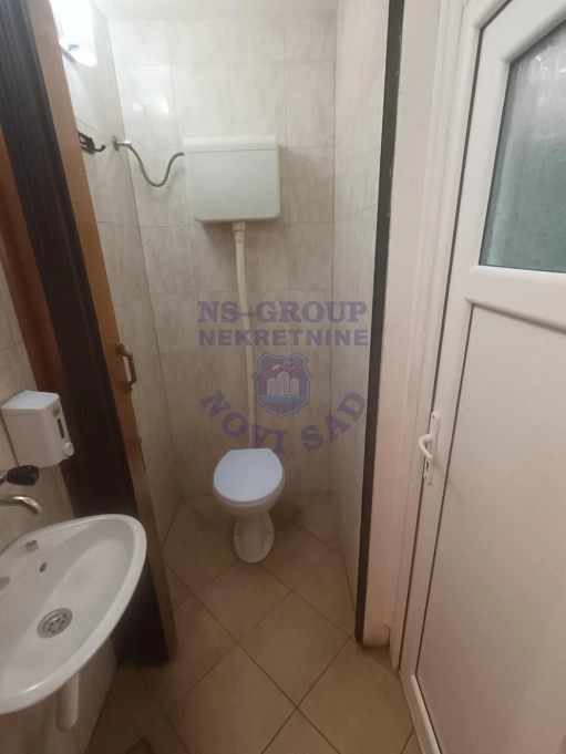 lokal za izdavanje Novi Sad 24m2 17251