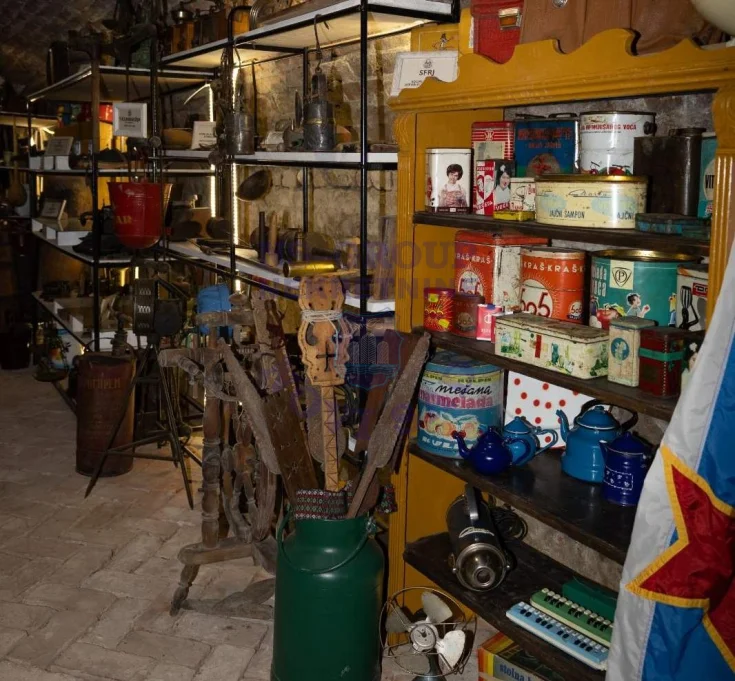 Lokal na prodaju Sremski Karlovci 80m2, 17303