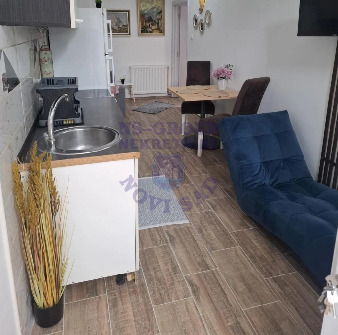 Lokal na prodaju Sremski Karlovci 80m2, 17303