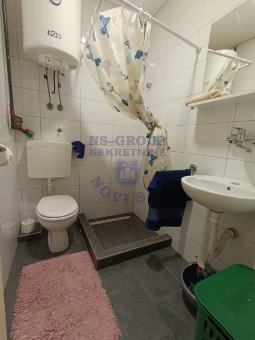 Lokal na prodaju Novi Sad 21m2, 576901