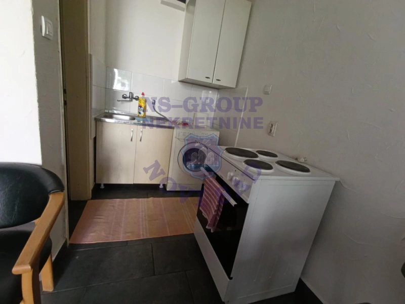 Lokal na prodaju Novi Sad 21m2, 576901