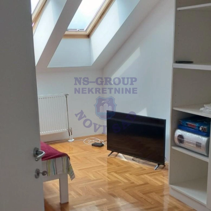 Stan na prodaju Novi Sad 65m2, 17312
