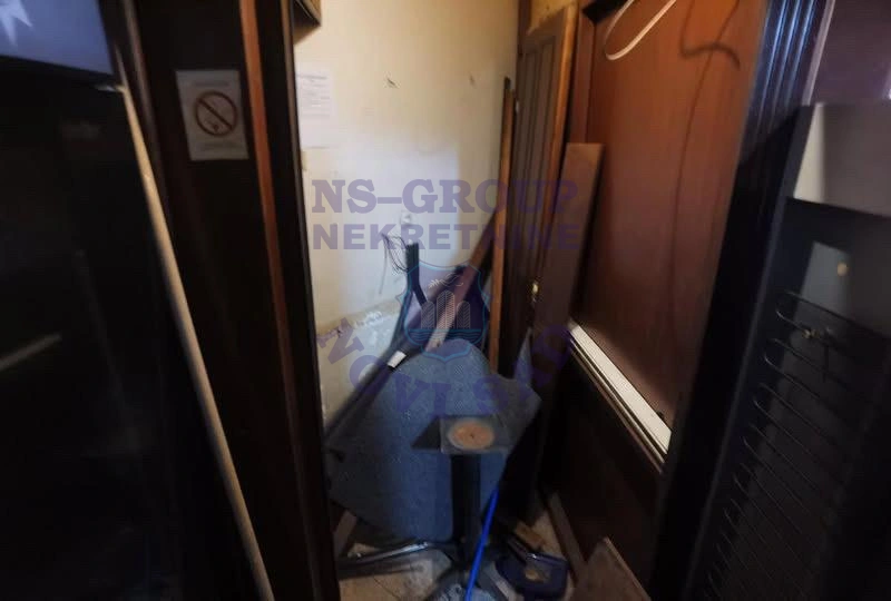 Lokal na prodaju Novi Sad 71m2, 576980