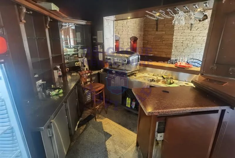 Lokal na prodaju Novi Sad 71m2, 576980