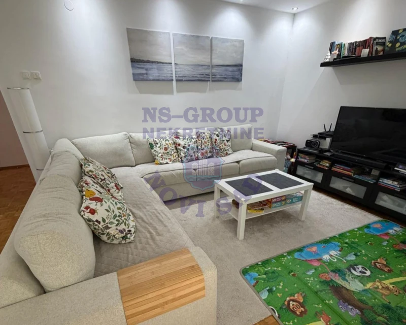 stan na prodaju Novi Sad, 55m2 576910