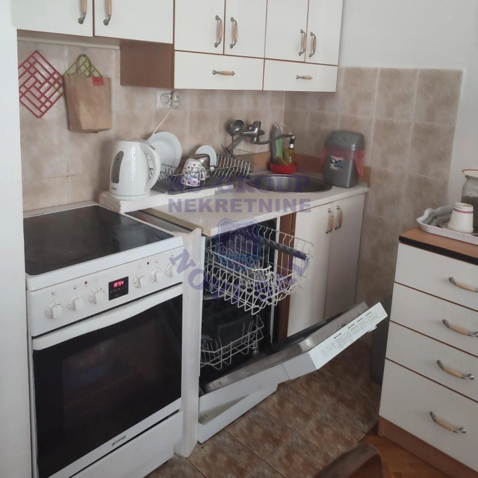 Stan na prodaju Novi Sad 25m2, 17310