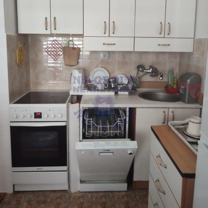 Stan na prodaju Novi Sad 25m2, 17310