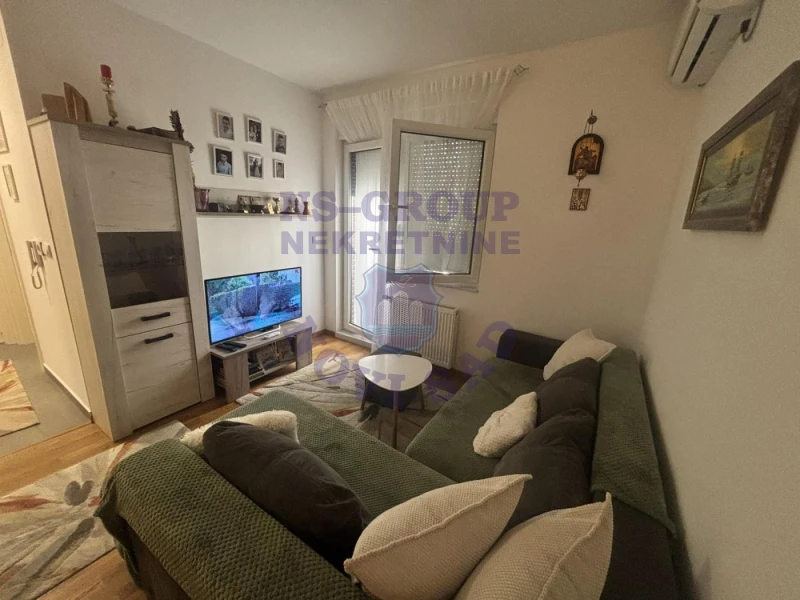 stan na prodaju Novi Sad, 53m2 576972