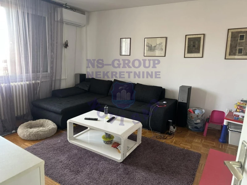 stan na prodaju Novi Sad, 55m2 576903