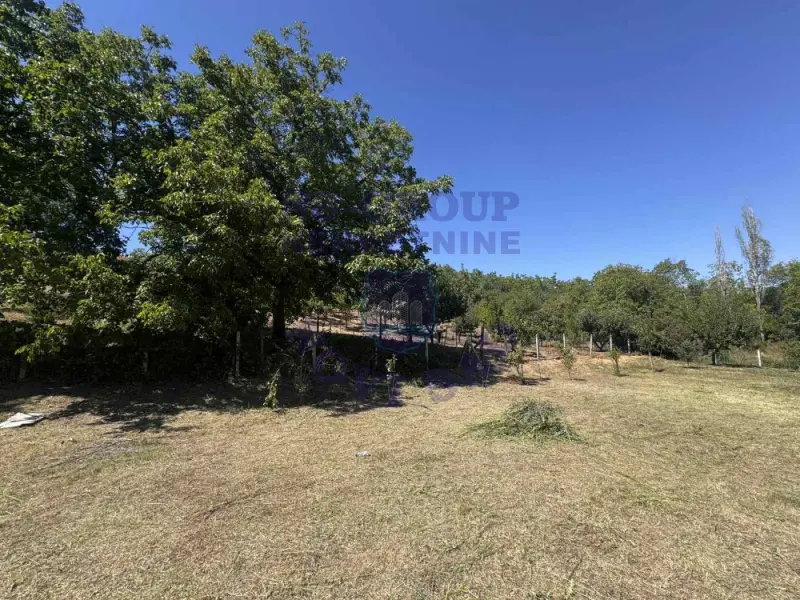 Plac na prodaju Sremski Karlovci 860m2, 575569