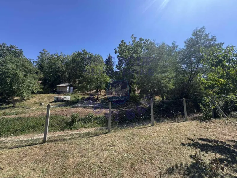 Plac na prodaju Sremski Karlovci 860m2, 575569