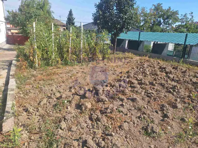 Plac na prodaju Petrovaradin 207m2, 577006