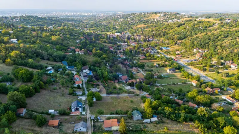 Plac na prodaju Sremska Kamenica 1670m2, 575710