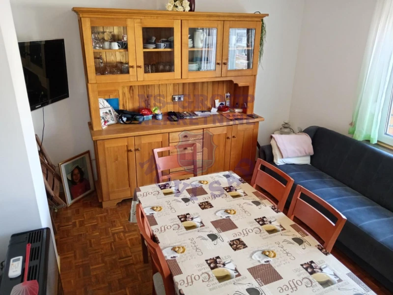 kuca na prodaju Futog 180m2 577043