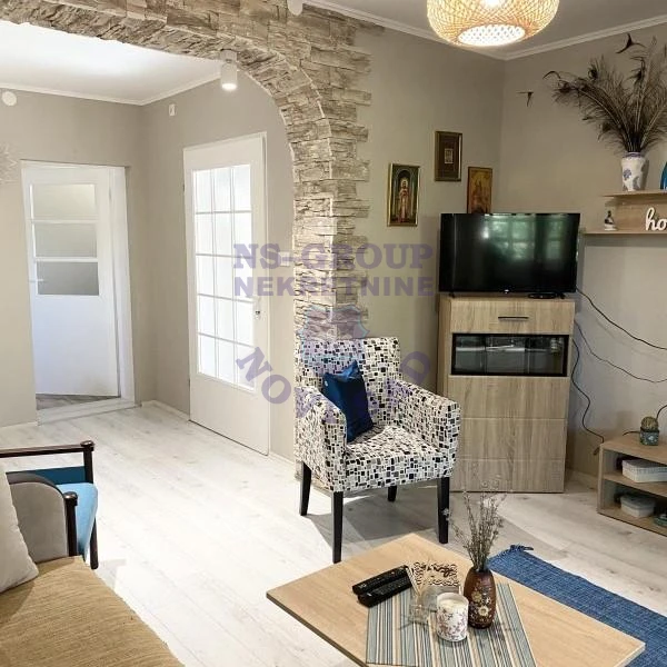 Kuća na prodaju Laćarak 135m2, 576988