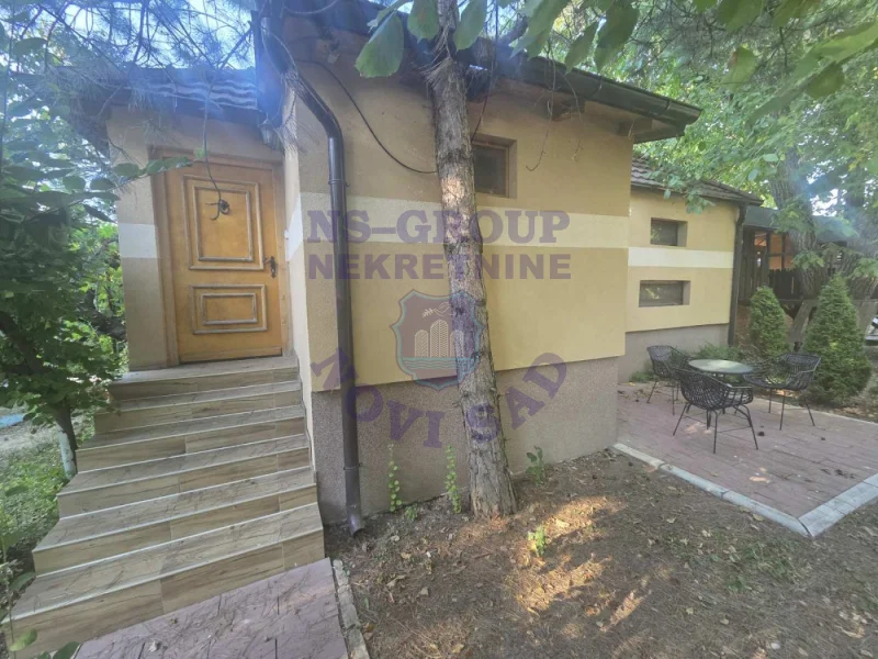 Kuća na prodaju Laćarak 135m2, 576988