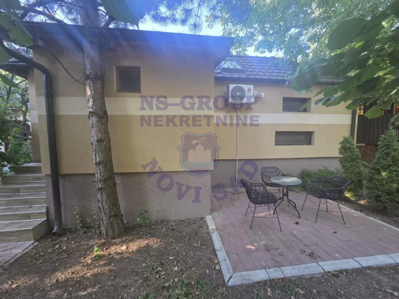 Kuća na prodaju Laćarak 135m2, 576988