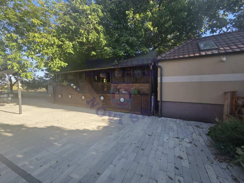 Kuća na prodaju Laćarak 135m2, 576988