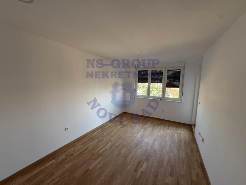 stan na prodaju Novi Sad, 44m2 576995