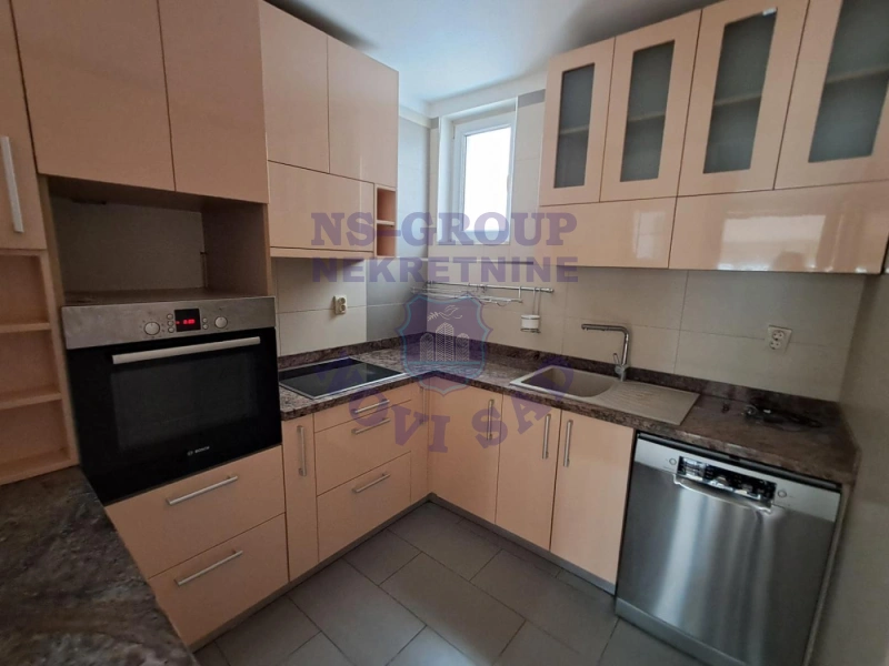 Stan na prodaju Novi Sad 83m2, 577035