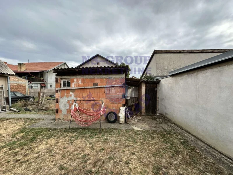 kuca na prodaju Futog 180m2 577043