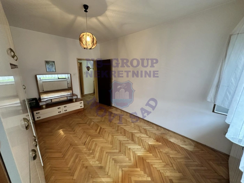 kuca na prodaju Futog 180m2 577043